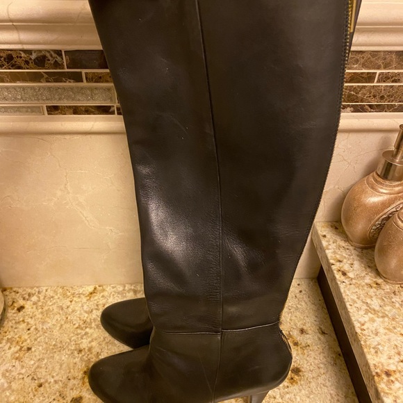 COPY - Banana Republic Black Leather Knee High Boots Sz 9 - Picture 6 of 11